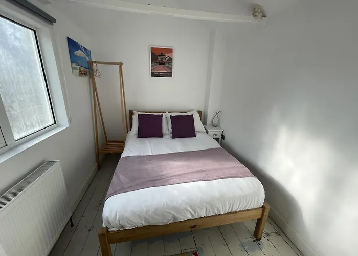 The Pearl - Stylish 3 Bedrooms House In Great Central Location
